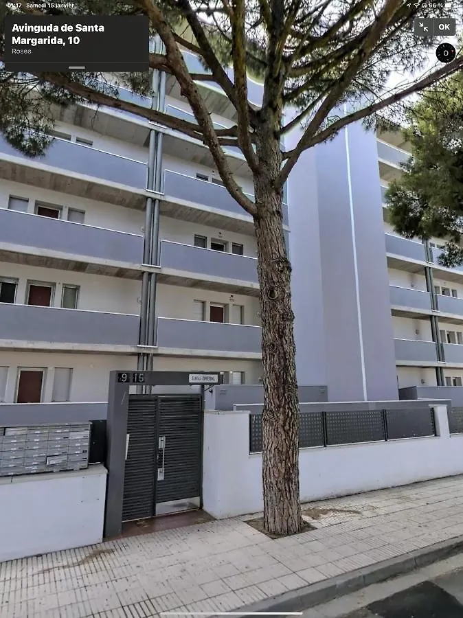 Appartement 2 Chambres Avec 3 Piscines Et Parking Gratuit Roses