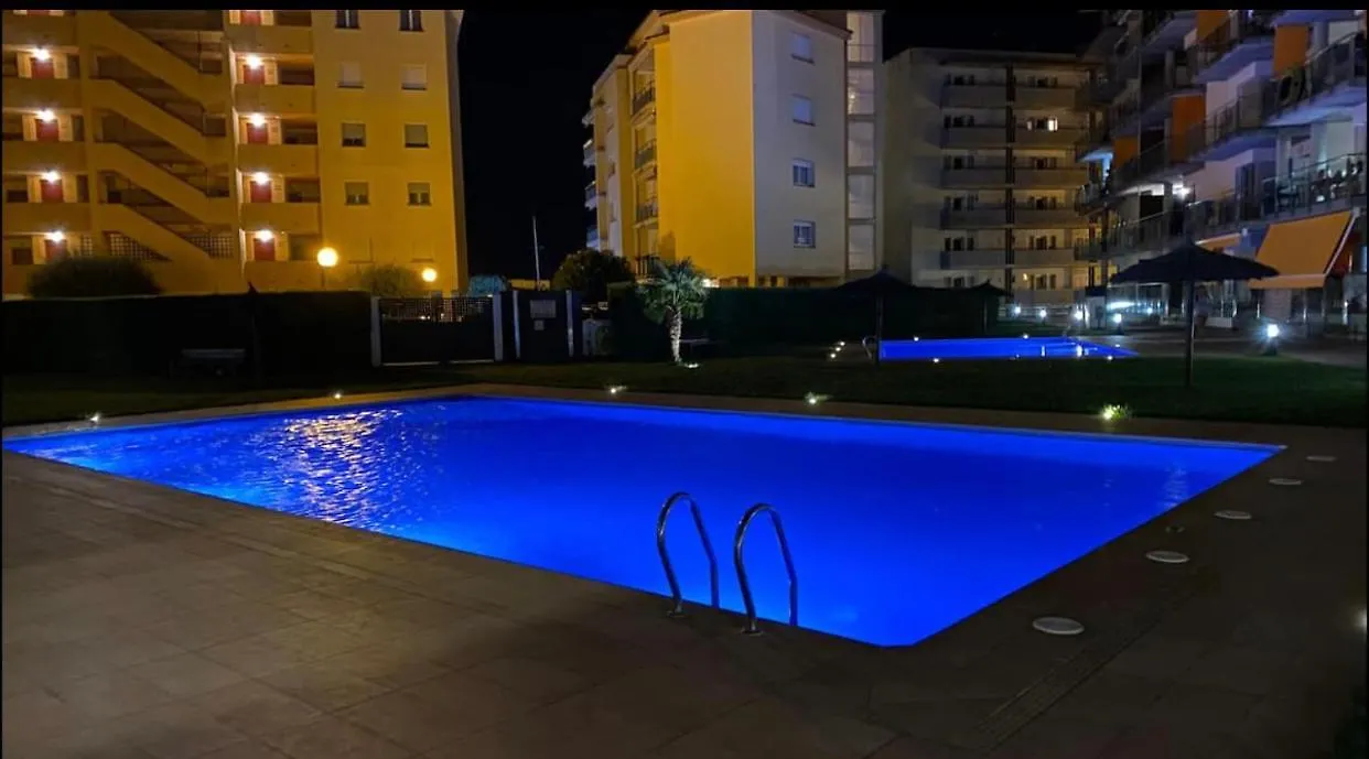 Apartment Appartement 2 Chambres Avec 3 Piscines Et Parking Gratuit Roses
