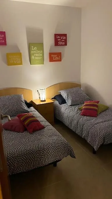 Appartement 2 Chambres Avec 3 Piscines Et Parking Gratuit Roses Spain